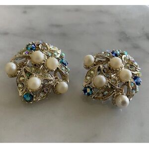 Vintage Mid Century Faux Pearl Blue Rhinestone AB Silver Tone Clip-on Earrings